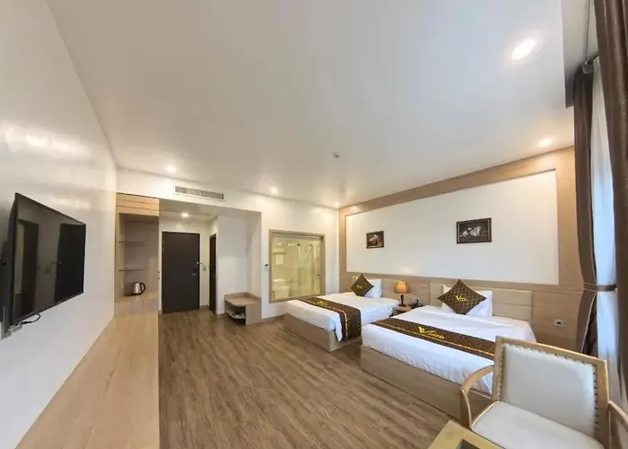 Khach San New Cenco5 Hotel *
