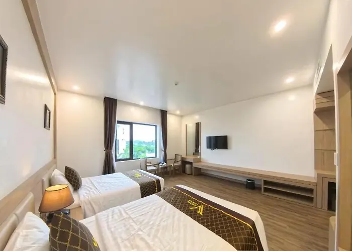 Khach San New Cenco5 * Ha Long