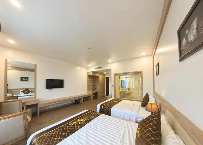 Hotel Khach San New Cenco5
