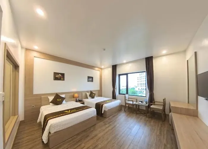 Khach San New Cenco5 * Ha Long